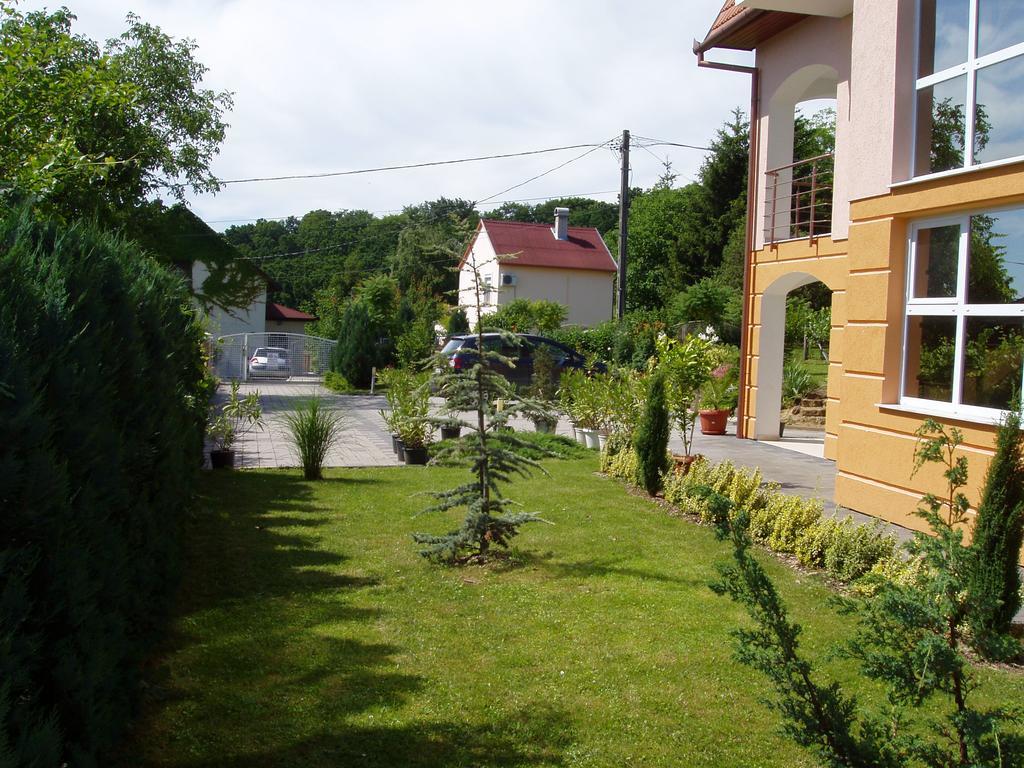 Katalin Apartmanhaz Zalakaros Exteriör bild