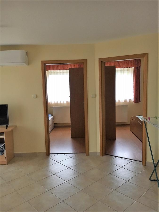 Katalin Apartmanhaz Zalakaros Exteriör bild